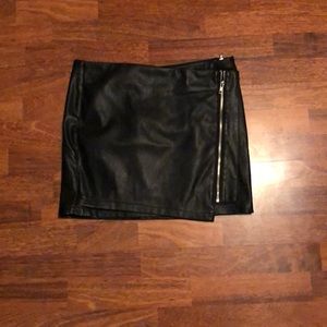 Leather skirt